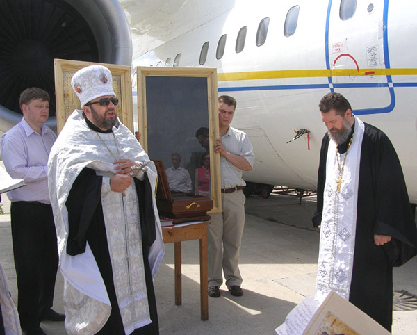 Молебен перед иконой святителя Иоасафа Белгородского 