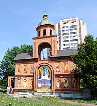 Колокольня храма святителя Феодосия Черниговского