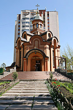Храм свт. Феодосия Черниговского